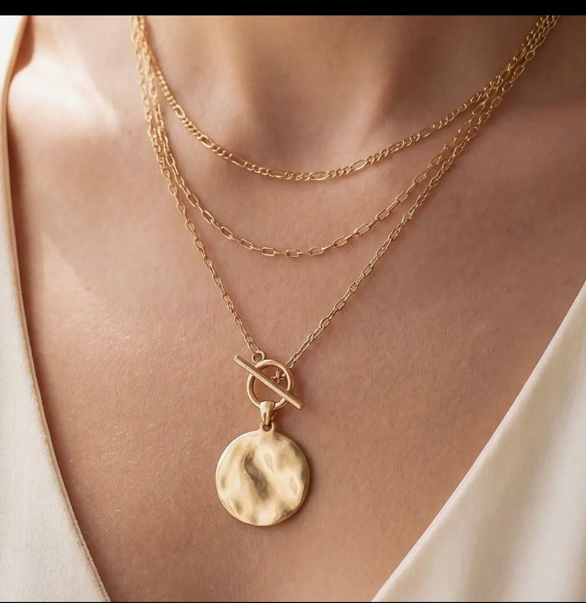 The Maren Disc Necklace